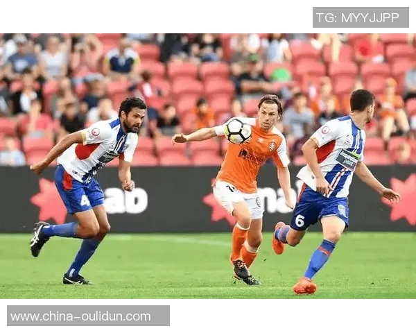 欧联杯激战阿尔克马尔对阵阿斯塔纳双方争夺小组出线权的关键之战 欧联杯激战阿尔克马尔对阵阿斯塔纳双方争夺小组出线权的关键之战