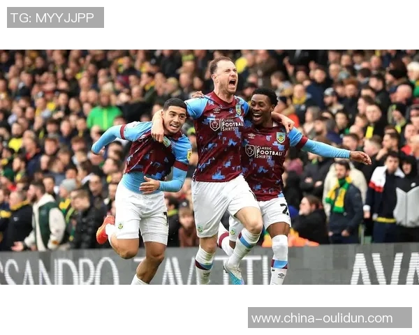 英冠激战西布罗姆迎战谢周三争夺关键三分之战